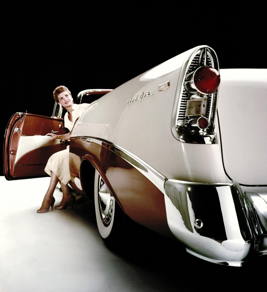 Детали экстерьера Chevrolet Bel Air Convertible 1956 года  (фото 7 из 71)